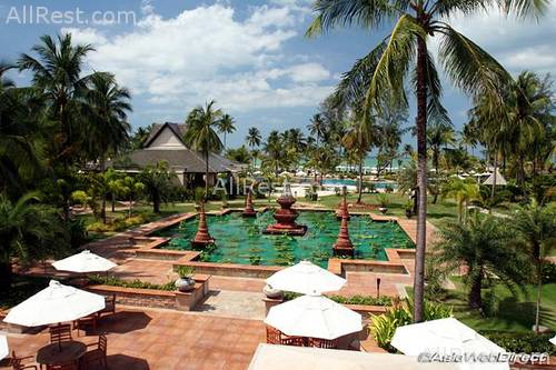 Le Meridien Khao Lak Beach Resort 50